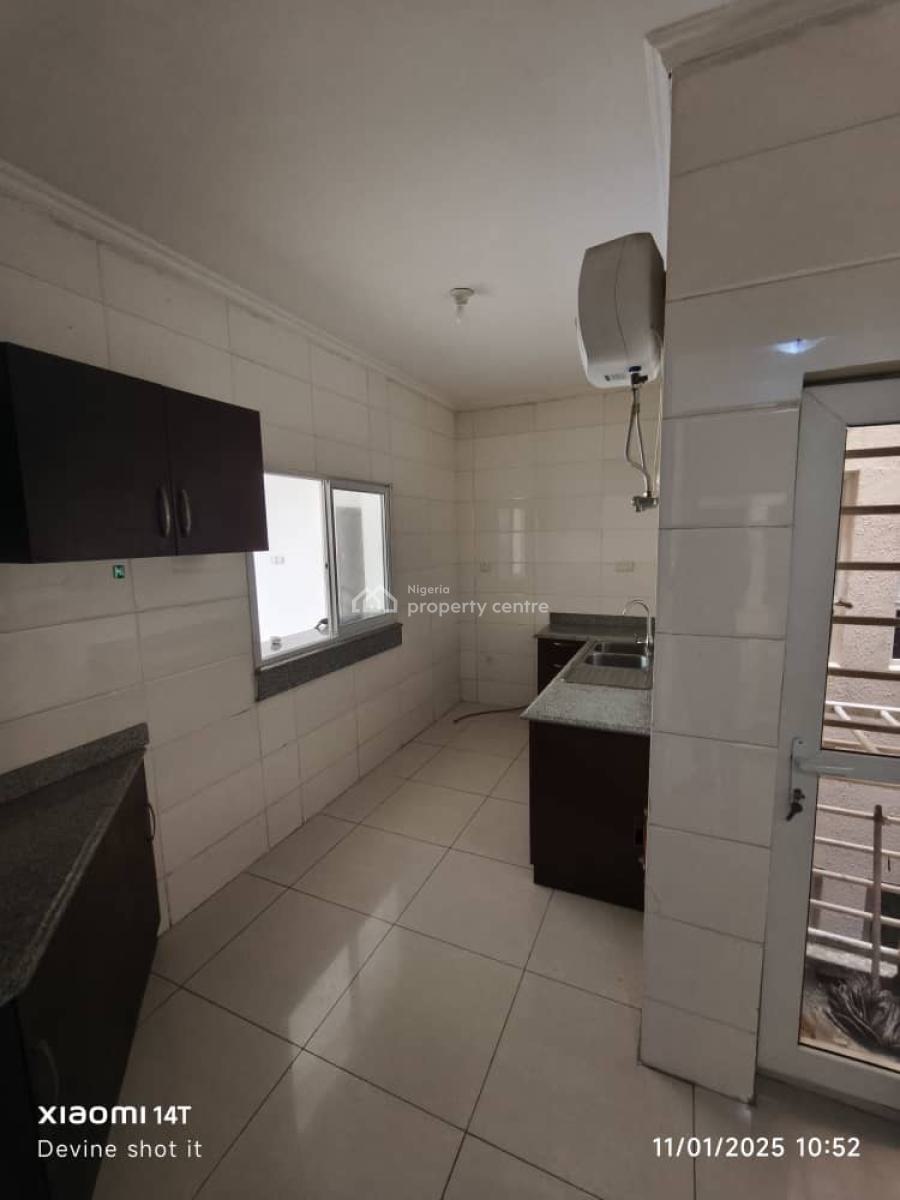 Serviced 3 Bedroom Apartment, Cardogan Estate, By Circle Mall Toad, Osapa, Lekki, Lagos, Flat / Apartment for Rent