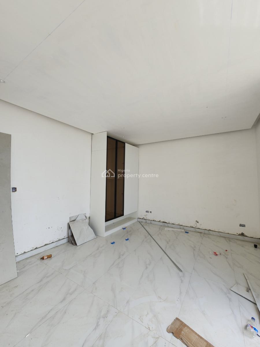 Nicely Built 2 Bedroom Apartment with Bq, Pool, Lekki Phase 1, Lekki, Lagos, Flat / Apartment for Sale