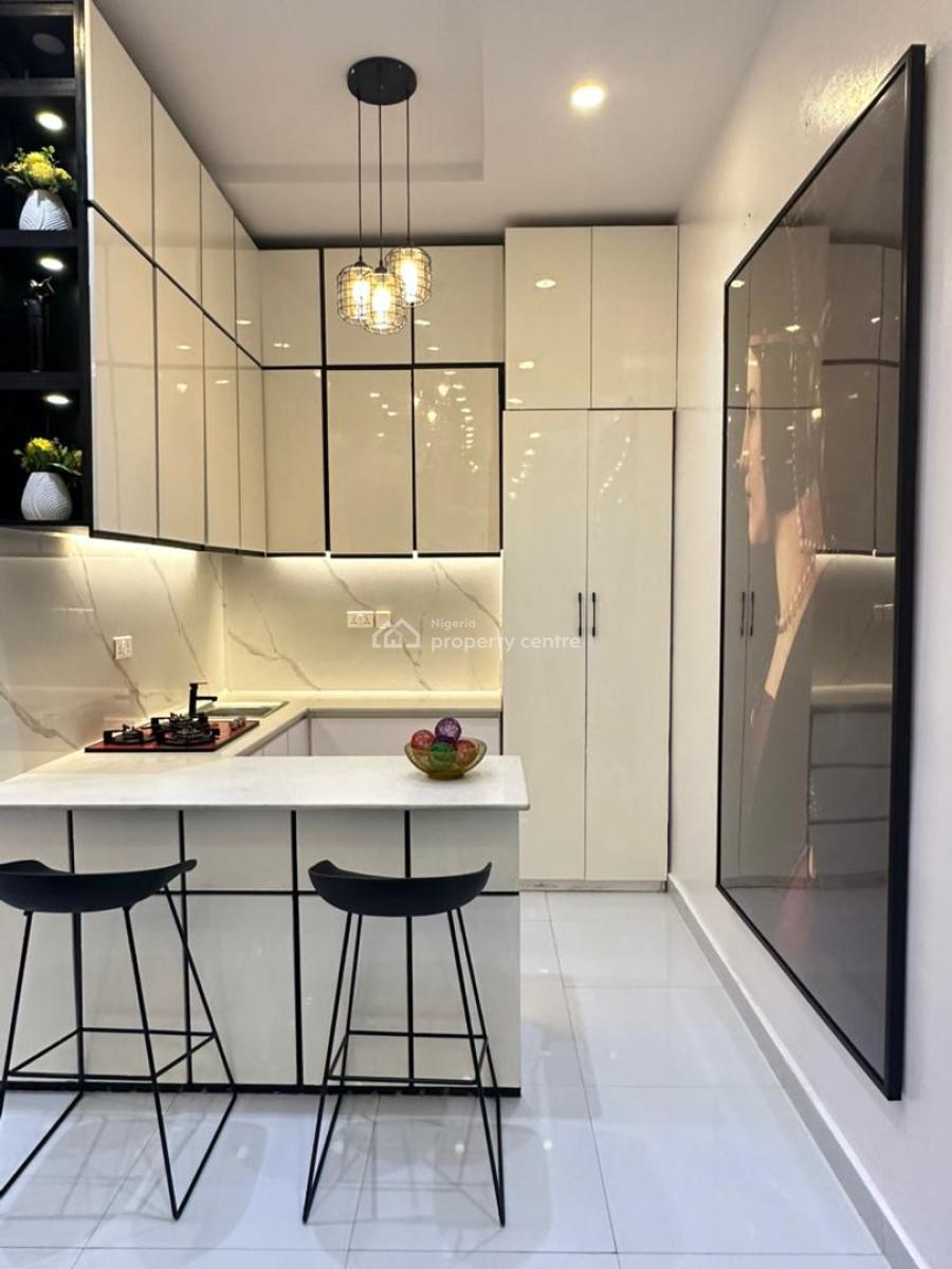 Luxury One Bedroom Apartment with Cinema, Chevron, Lekki, Lagos, Flat / Apartment Short Let