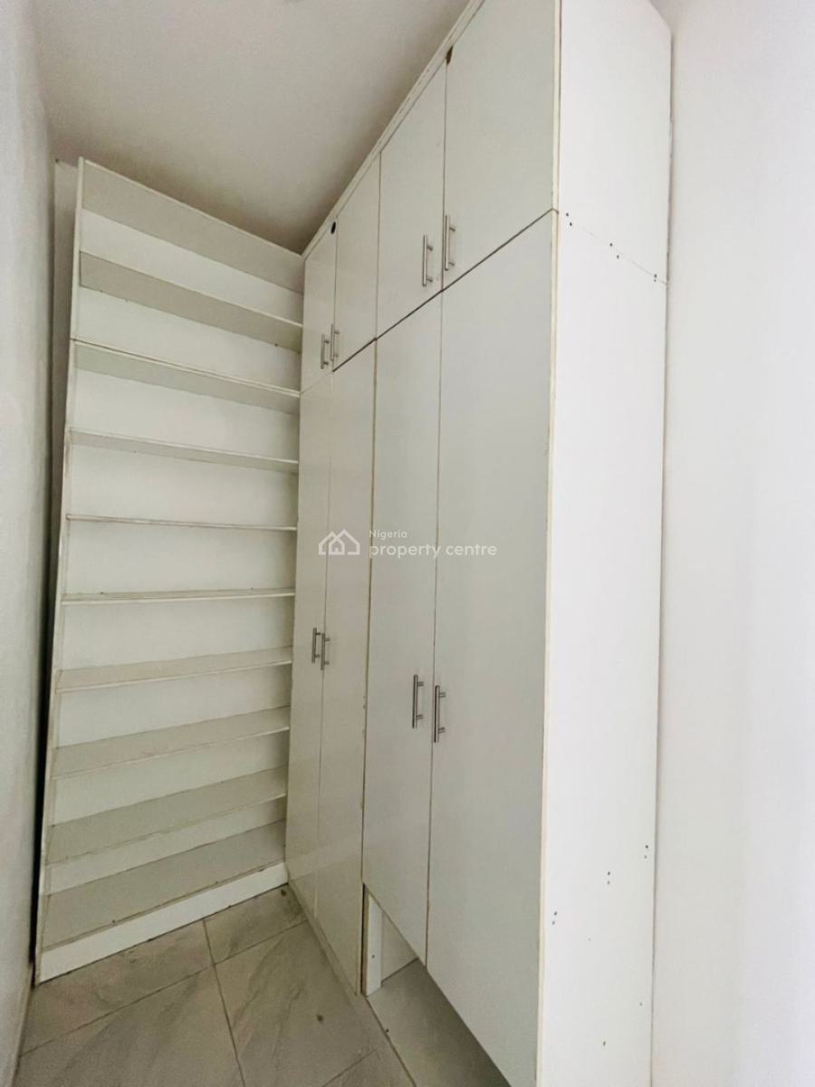 Well Maintain 3 Bedroom Terrace Duplex, Ikota, Lekki, Lagos, Terraced Duplex for Rent