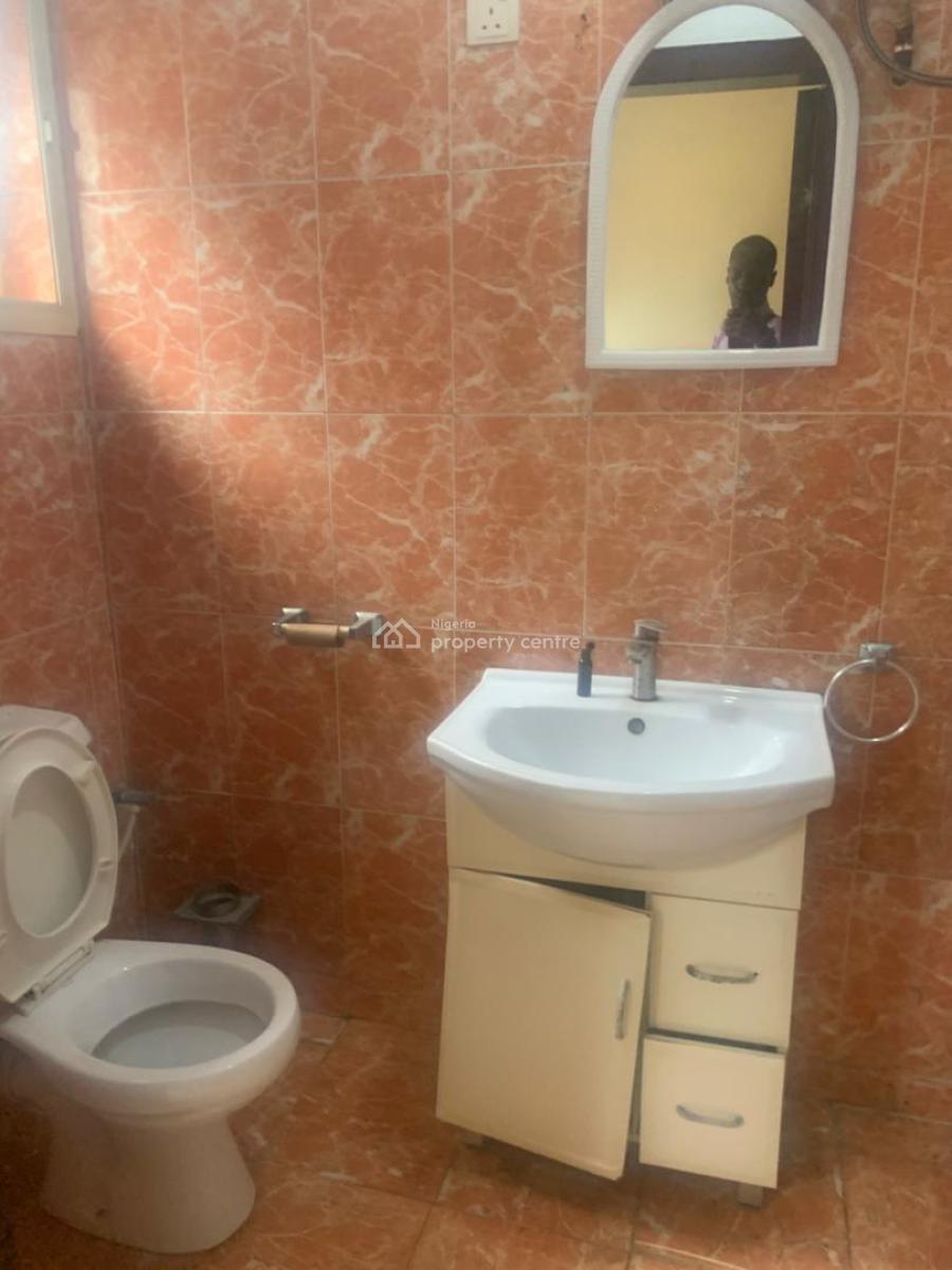 Well Maintained Spacious 3 Bedroom Flat with a Room Bq (2nd Floor), Osapa London Gardens Estate, Osapa, Lekki, Lagos, House for Rent