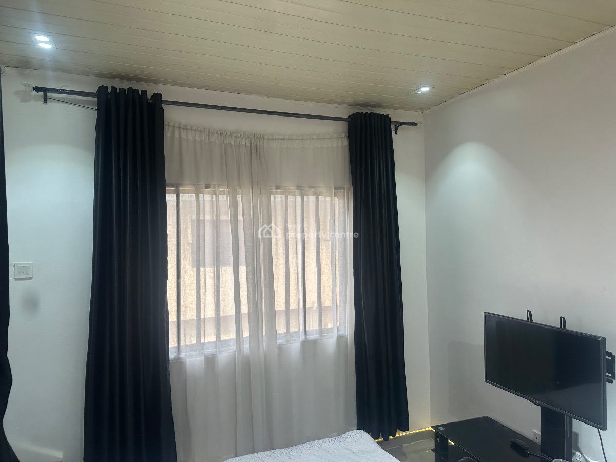 1 Bedroom Minimalist Apartment, Oniru, Victoria Island (vi), Lagos, Self Contain (single Rooms) for Rent