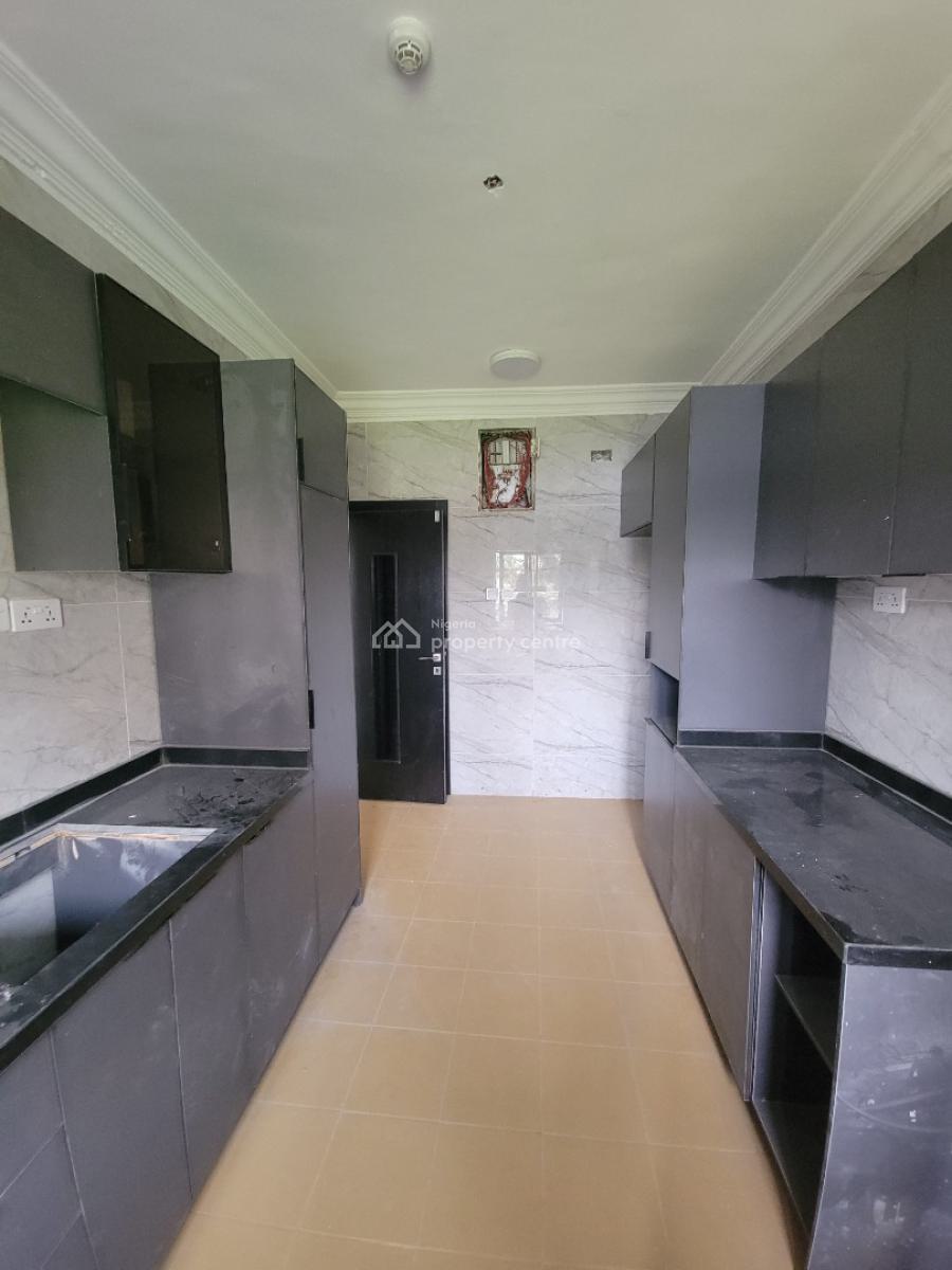 3 Bedroom Flat, Lekki Phase 1, Lekki, Lagos, Flat / Apartment for Rent