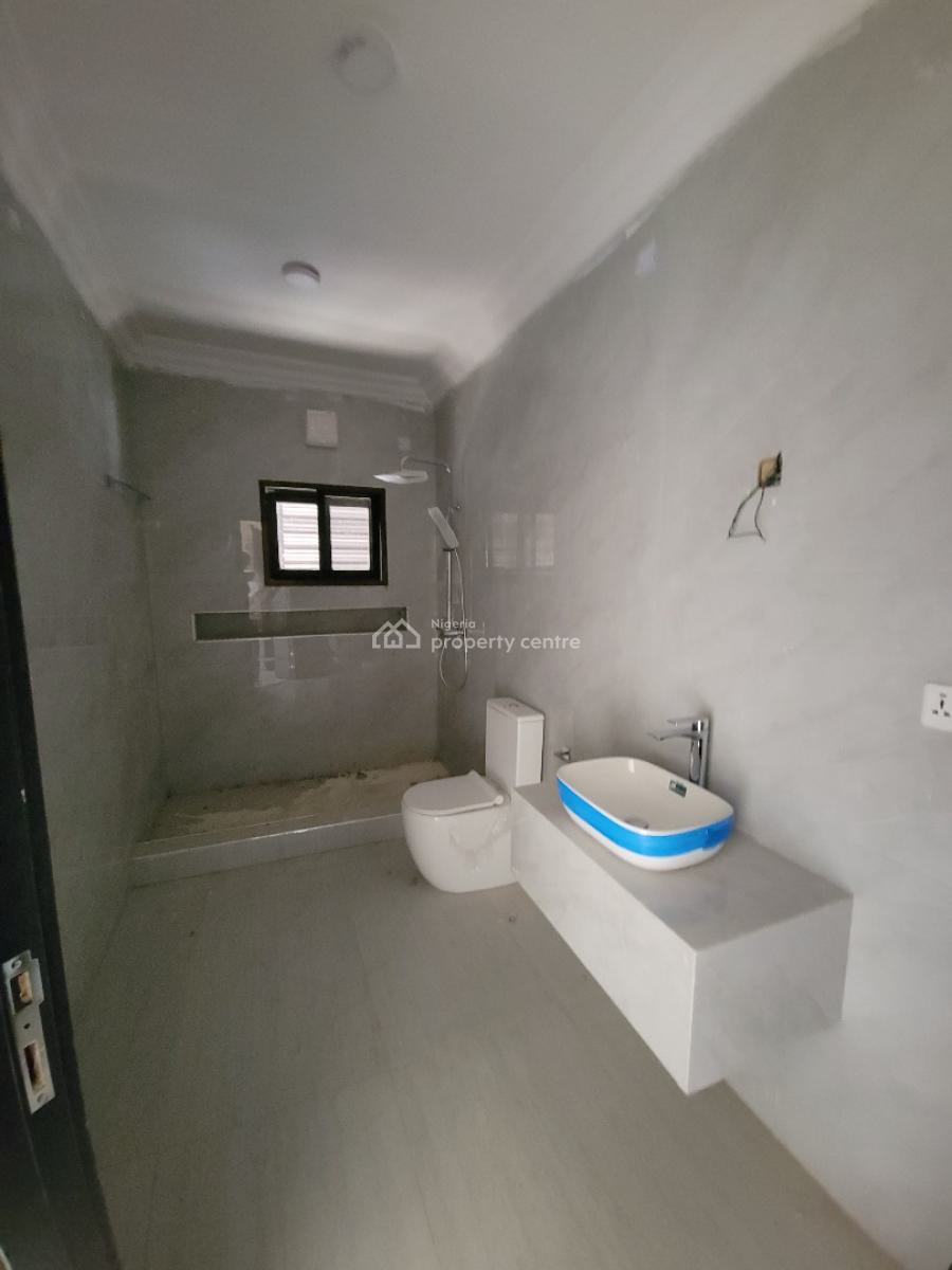 3 Bedroom Flat, Lekki Phase 1, Lekki, Lagos, Flat / Apartment for Rent