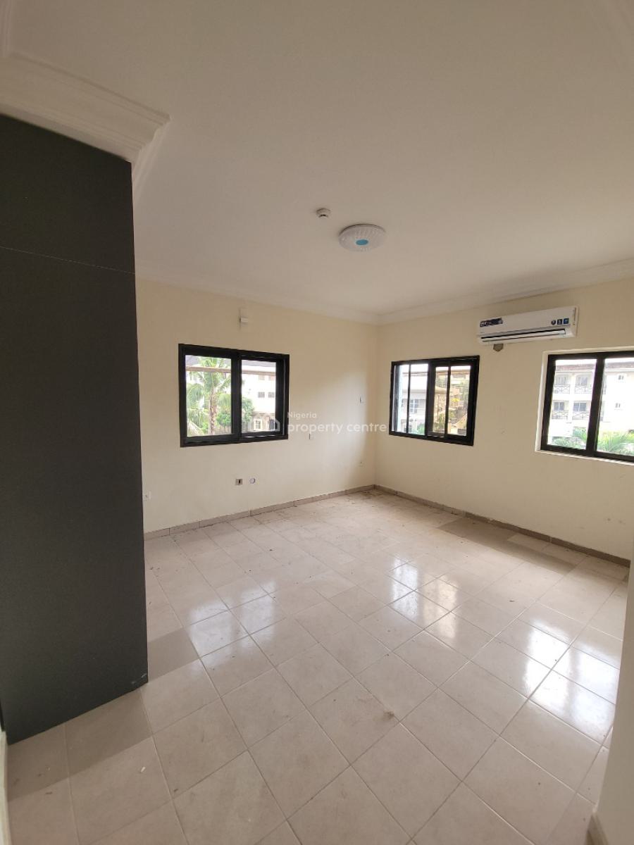3 Bedroom Flat, Lekki Phase 1, Lekki, Lagos, Flat / Apartment for Rent