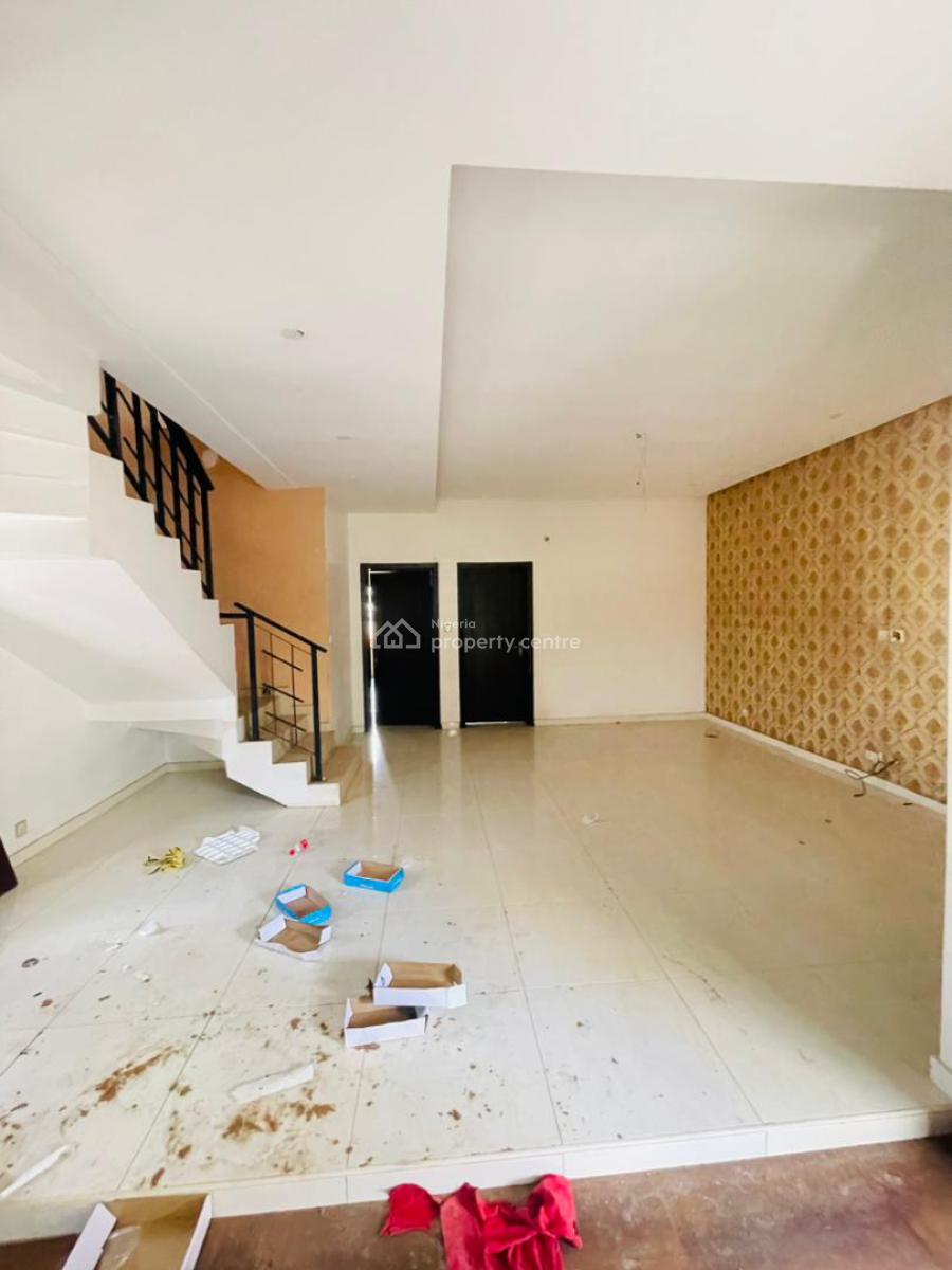 3 Bedroom Terrace Duplex, Ilaje, Ajah, Lagos, Flat / Apartment for Rent