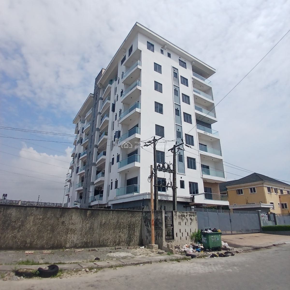 Luxury 3 Bedroom Apartment, Lekki Phase 1, Lekki, Lagos, Block of Flats for Sale