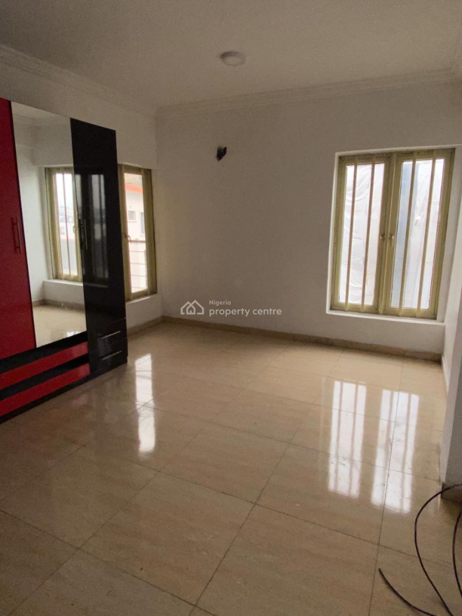 Spacious 3 Bedroom Apartment with Bq, Ikate, Lekki, Lagos, Flat / Apartment for Rent
