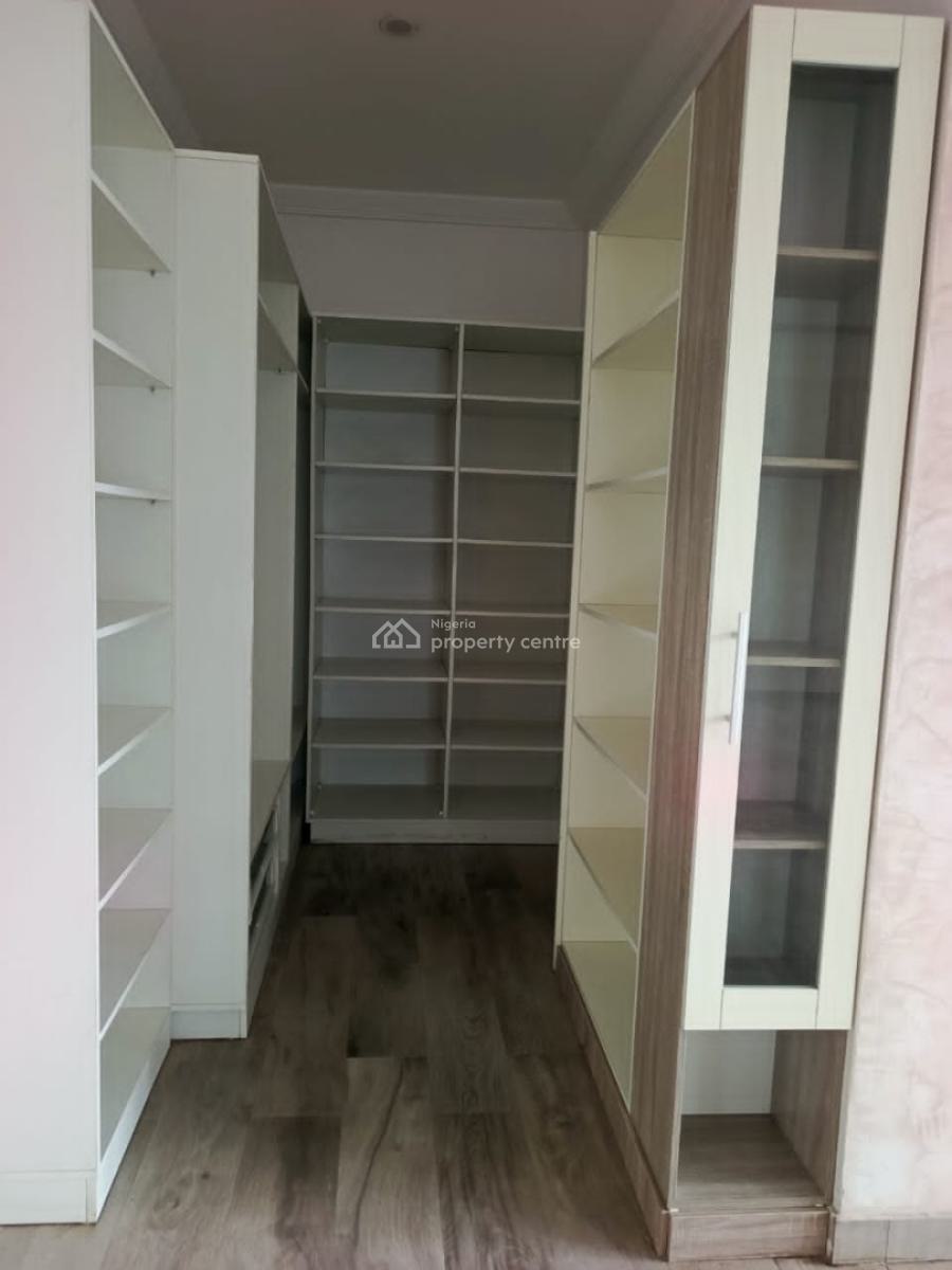 Spacious 4 Bedroom Fully Detatched House with a Room Bq, U3 Estate, Lekki Phase 1, Lekki, Lagos, Detached Duplex for Rent