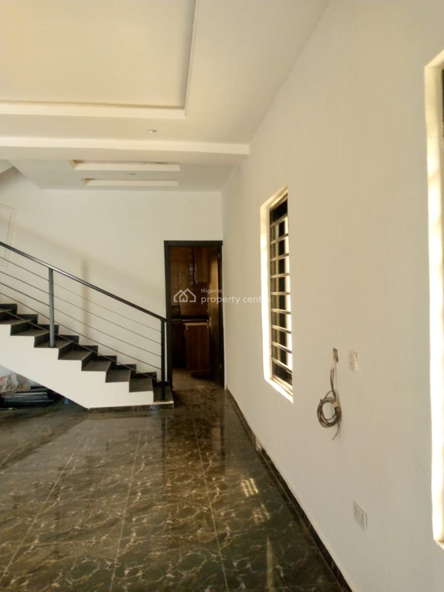3 Bedroom Flat, Orchid Road, Lekki, Lagos, Flat / Apartment for Rent