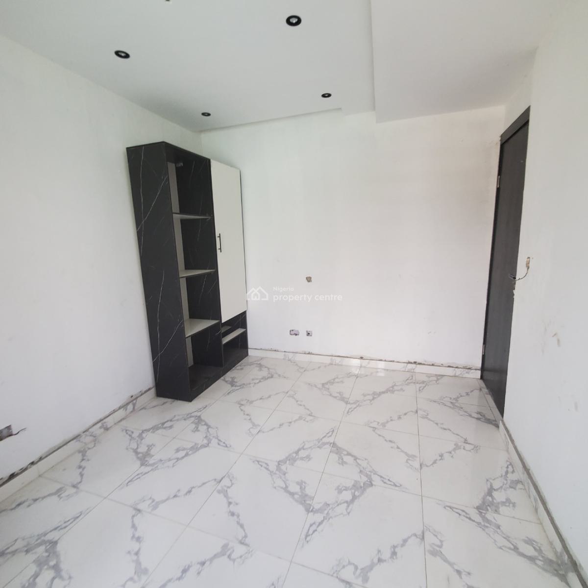 Stunning 2bedroom  Apartment Within a Serene Space, Lekki Phase 1, Lekki, Lagos, Flat / Apartment for Sale