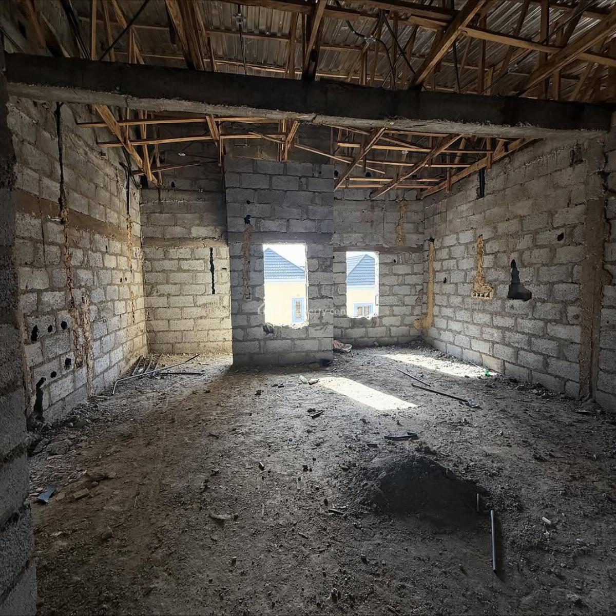 Distress !!! 4 Bedroom Terraced Duplex with a Room Bq (semi Finished), Guzape District, Abuja, Terraced Duplex for Sale