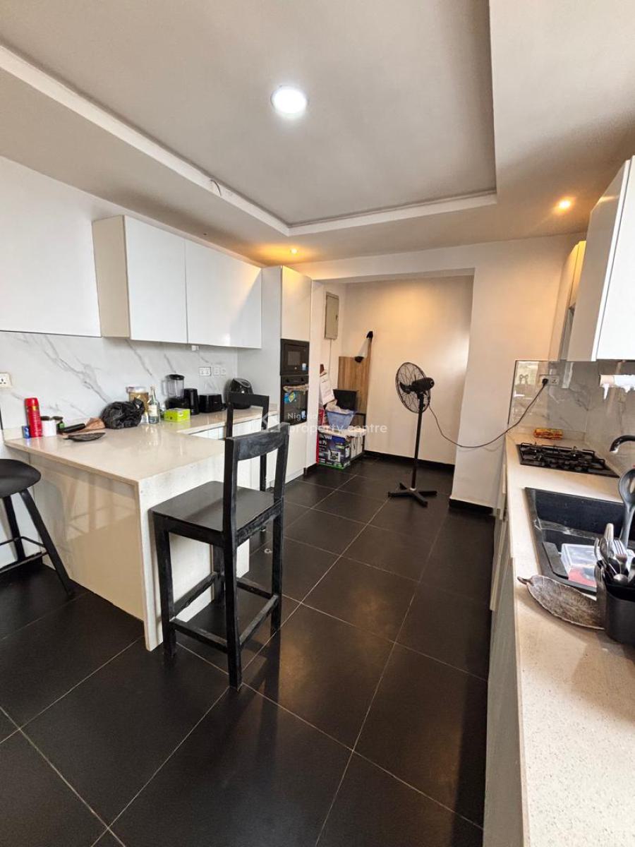 Spacious 3 Bedroom Penthouse with Bq, Megamound Estate Ikate, Lekki, Lagos, Block of Flats for Sale