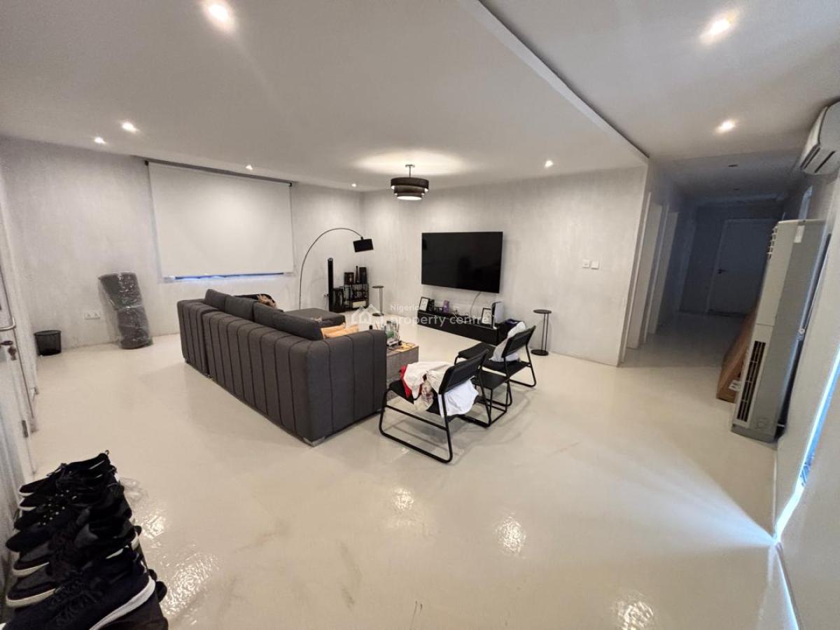 Spacious 3 Bedroom Penthouse with Bq, Megamound Estate Ikate, Lekki, Lagos, Block of Flats for Sale