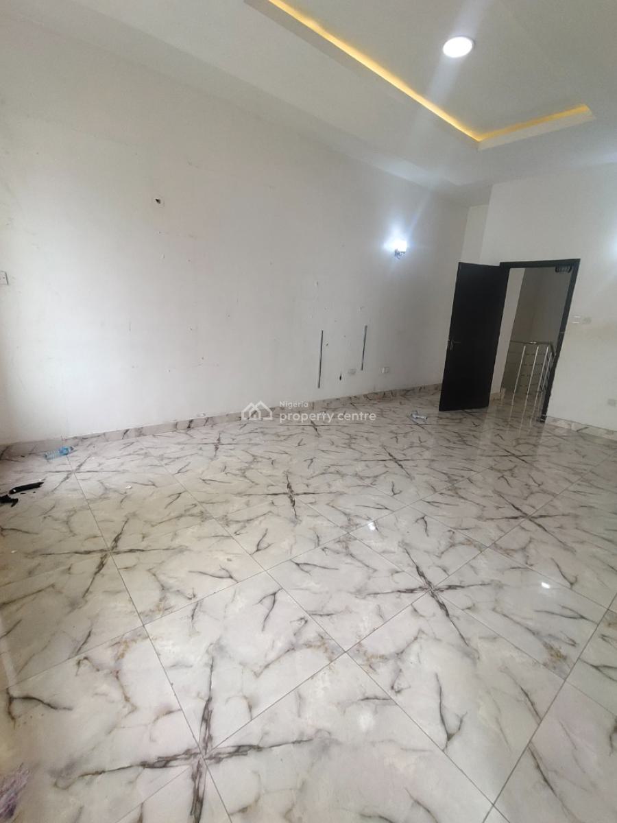 Massive Semi Detached 4 Bedrooms Duplex, Lekki, Lagos, Semi-detached Duplex for Rent