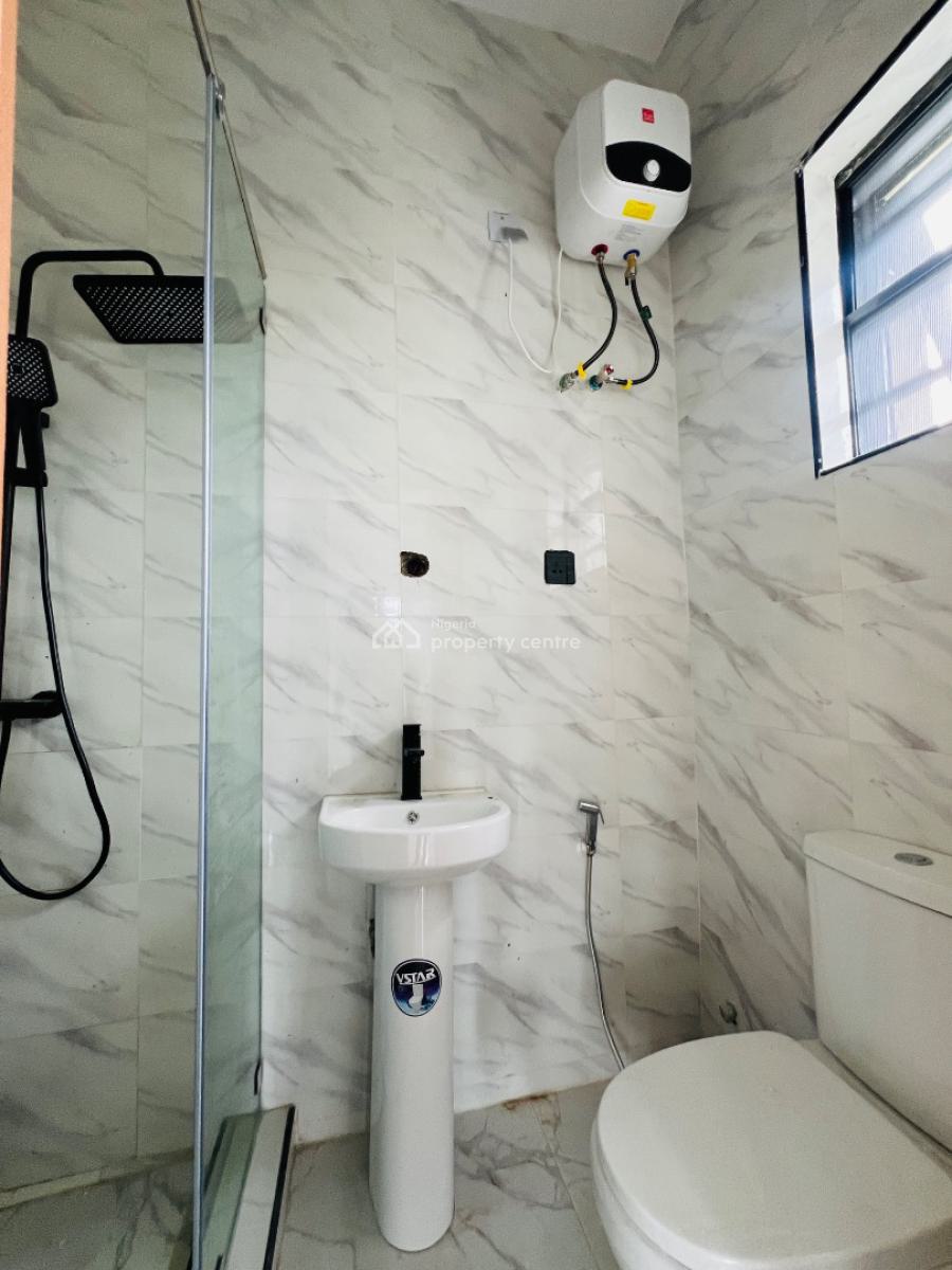 W5 Bedroom Detached Duplex in an Estate with 24hrs Electricity, and Bq, Beachwood Eatate, Bogije, Ibeju Lekki, Lagos, Detached Duplex for Sale