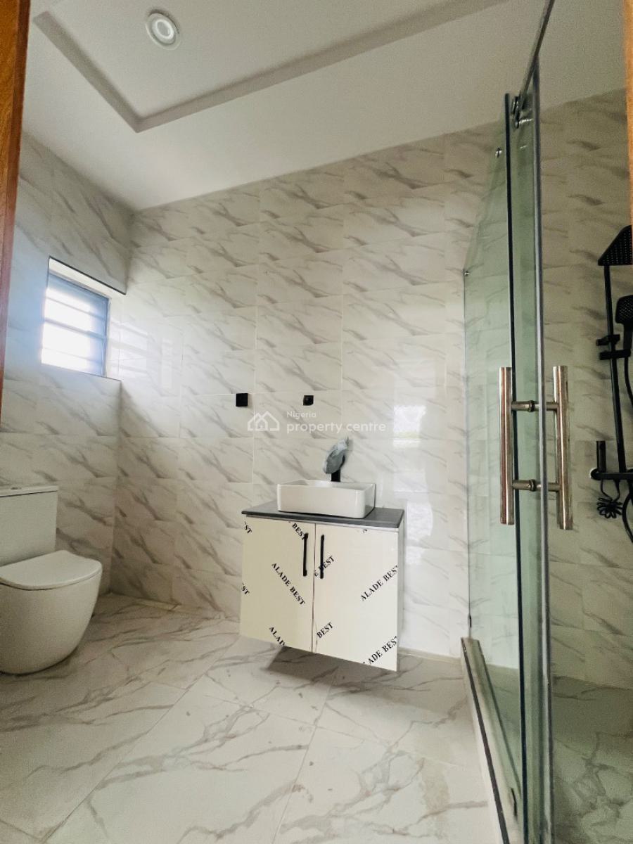 W5 Bedroom Detached Duplex in an Estate with 24hrs Electricity, and Bq, Beachwood Eatate, Bogije, Ibeju Lekki, Lagos, Detached Duplex for Sale