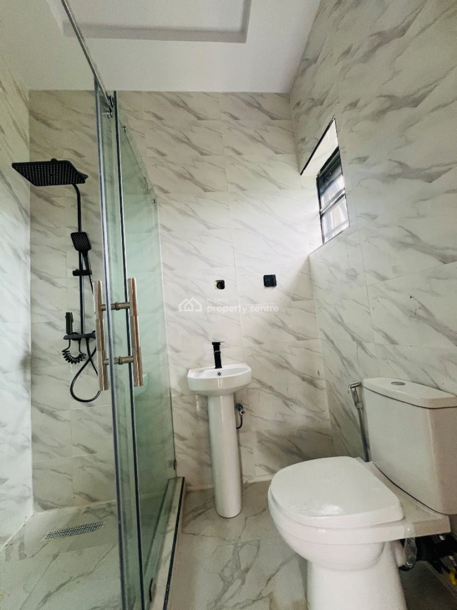 W5 Bedroom Detached Duplex in an Estate with 24hrs Electricity, and Bq, Beachwood Eatate, Bogije, Ibeju Lekki, Lagos, Detached Duplex for Sale