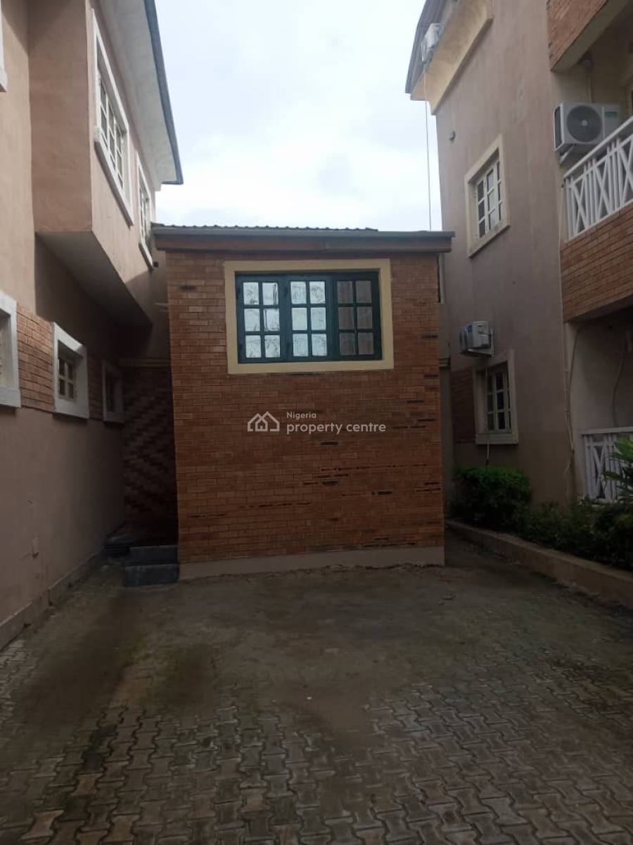 Luxury Commercial 3 Bedroom Terrace Duplex, Lekki Phase 1, Lekki, Lagos, Office Space for Rent