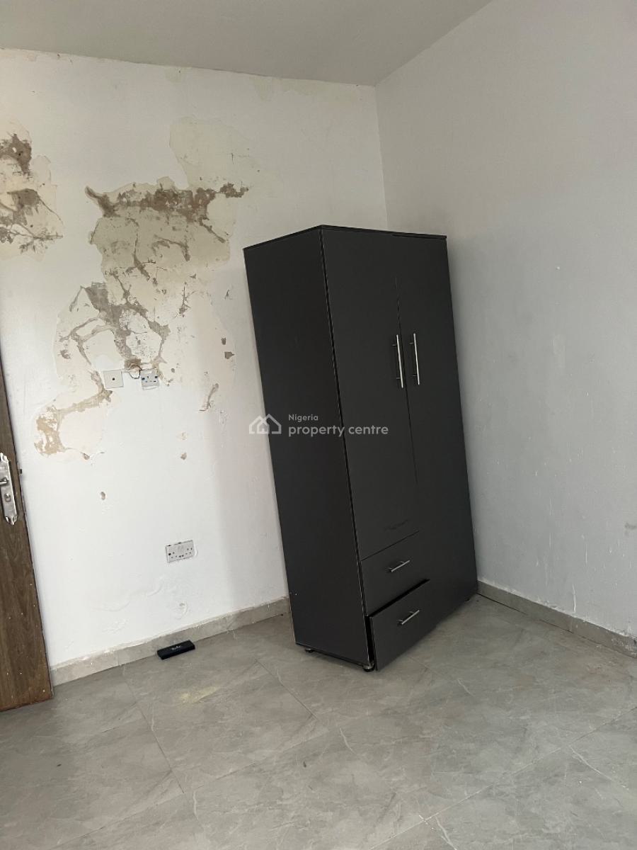 Massive One Bedroom Flat Downstairs, Ogunfayo, Eputu, Ibeju Lekki, Lagos, Mini Flat (room and Parlour) for Rent