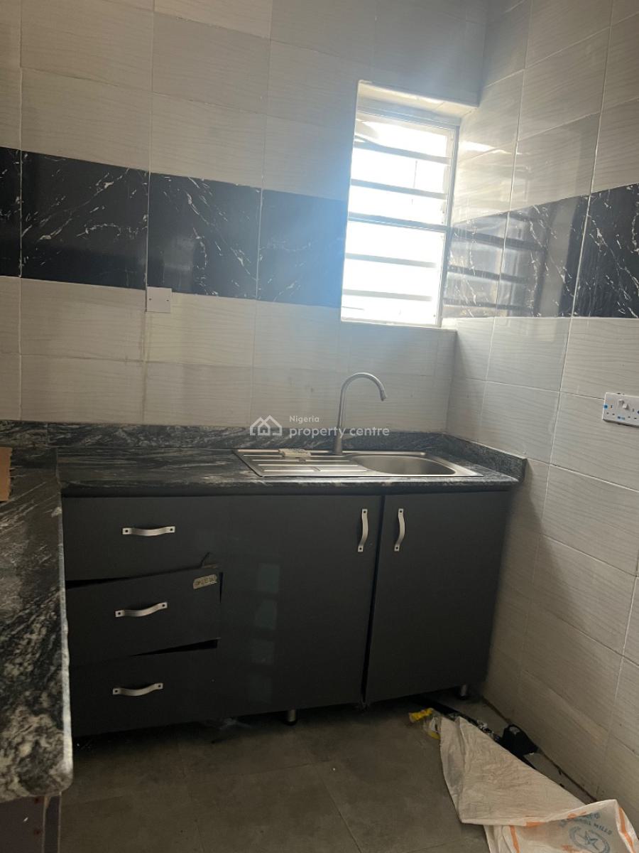 Massive One Bedroom Flat Downstairs, Ogunfayo, Eputu, Ibeju Lekki, Lagos, Mini Flat (room and Parlour) for Rent