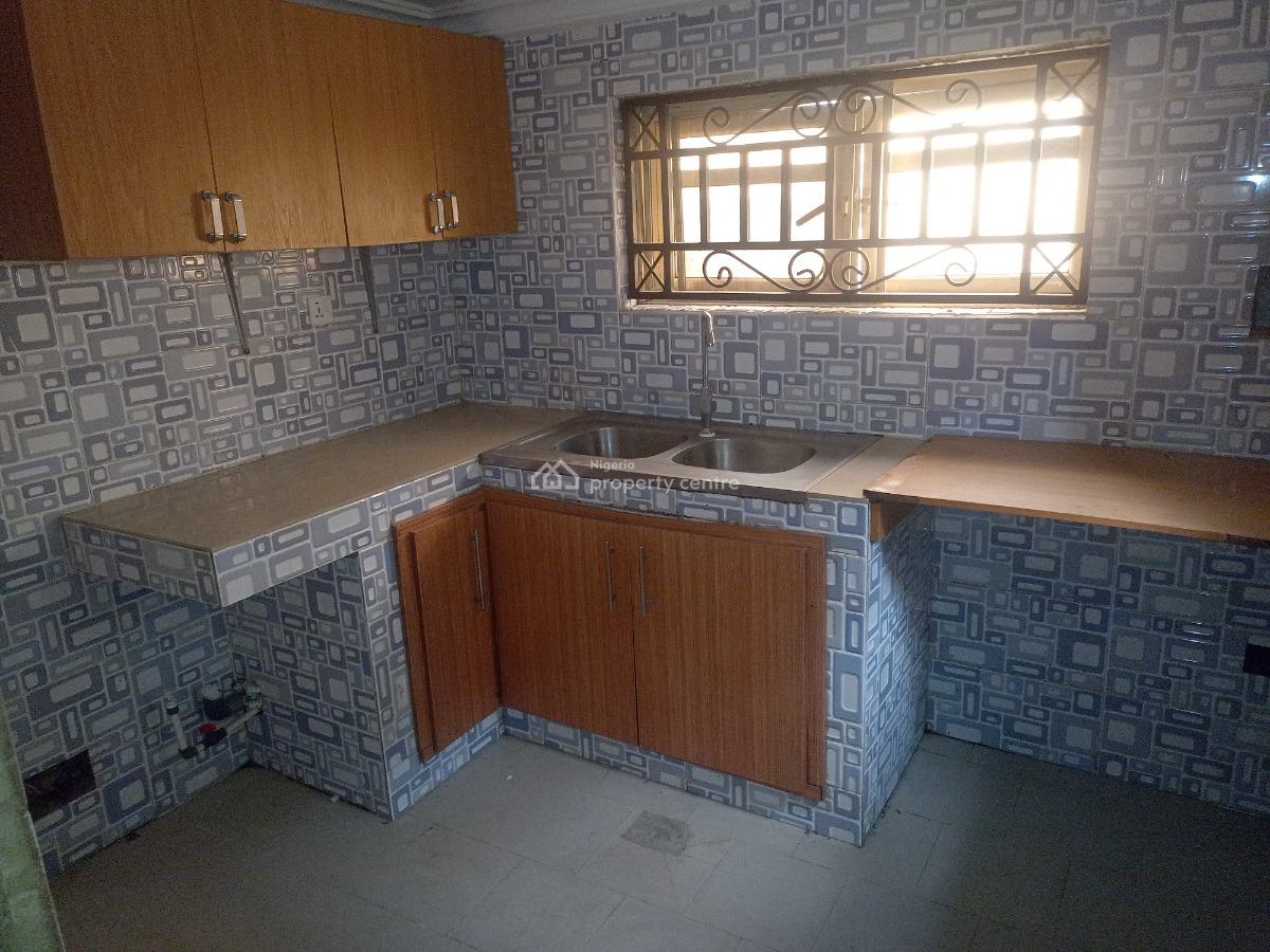 Standard 2 Bedroom Flat Rhs, R.s Tahir Street, Opposite Earthpoint, Life Camp, Abuja, Flat / Apartment for Rent