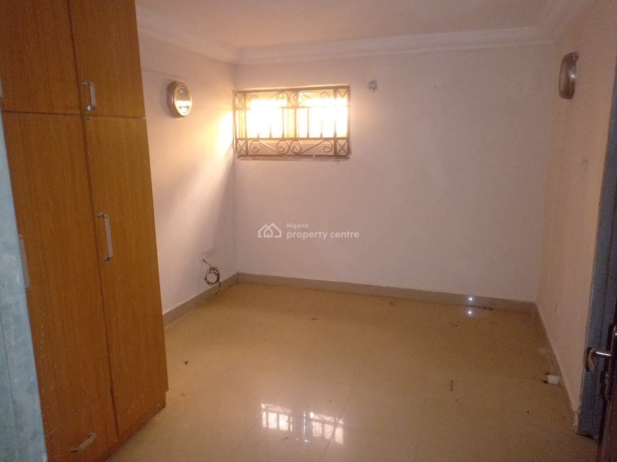 Standard 2 Bedroom Flat Rhs, R.s Tahir Street, Opposite Earthpoint, Life Camp, Abuja, Flat / Apartment for Rent