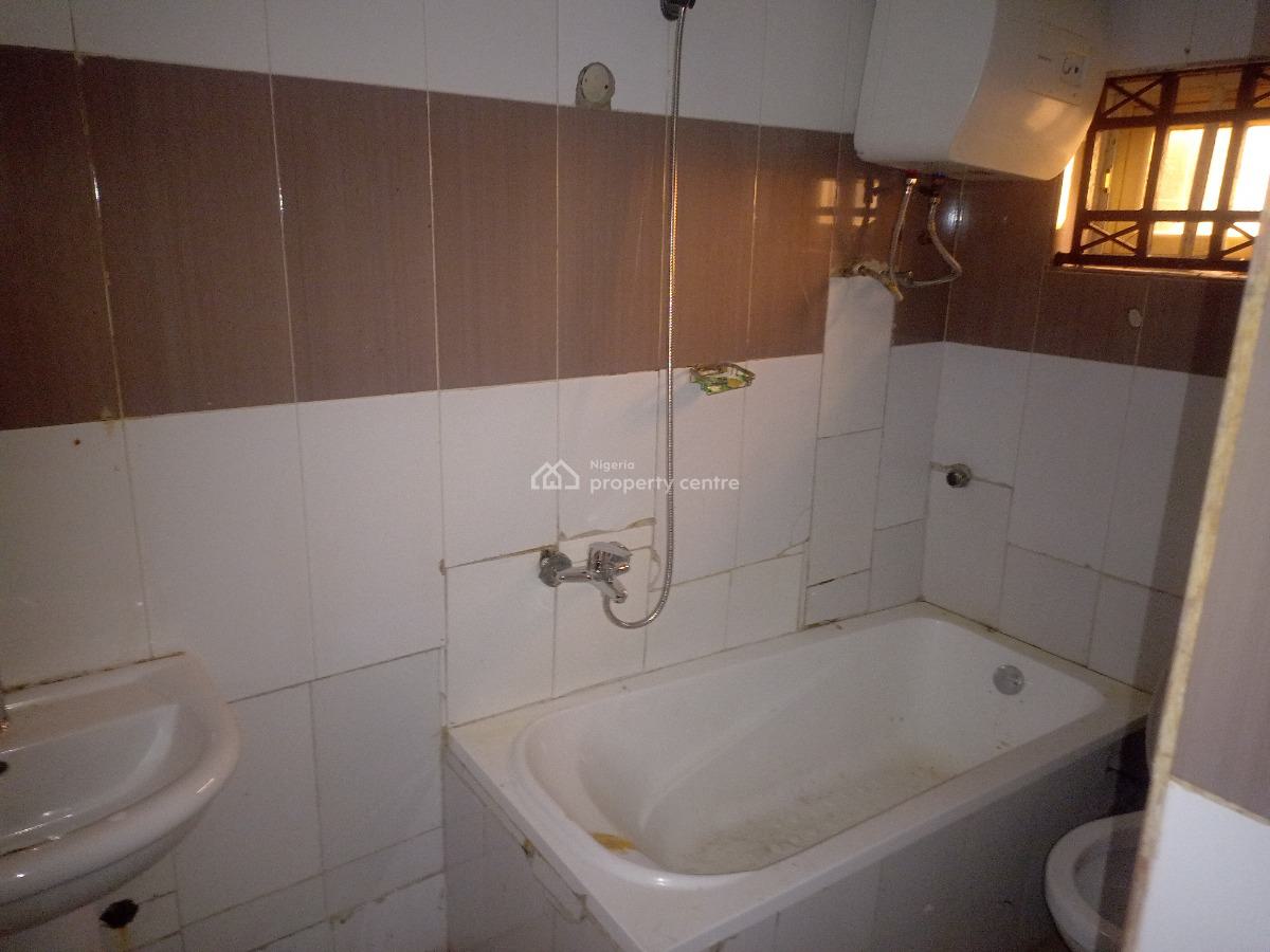 Standard 2 Bedroom Flat Rhs, R.s Tahir Street, Opposite Earthpoint, Life Camp, Abuja, Flat / Apartment for Rent