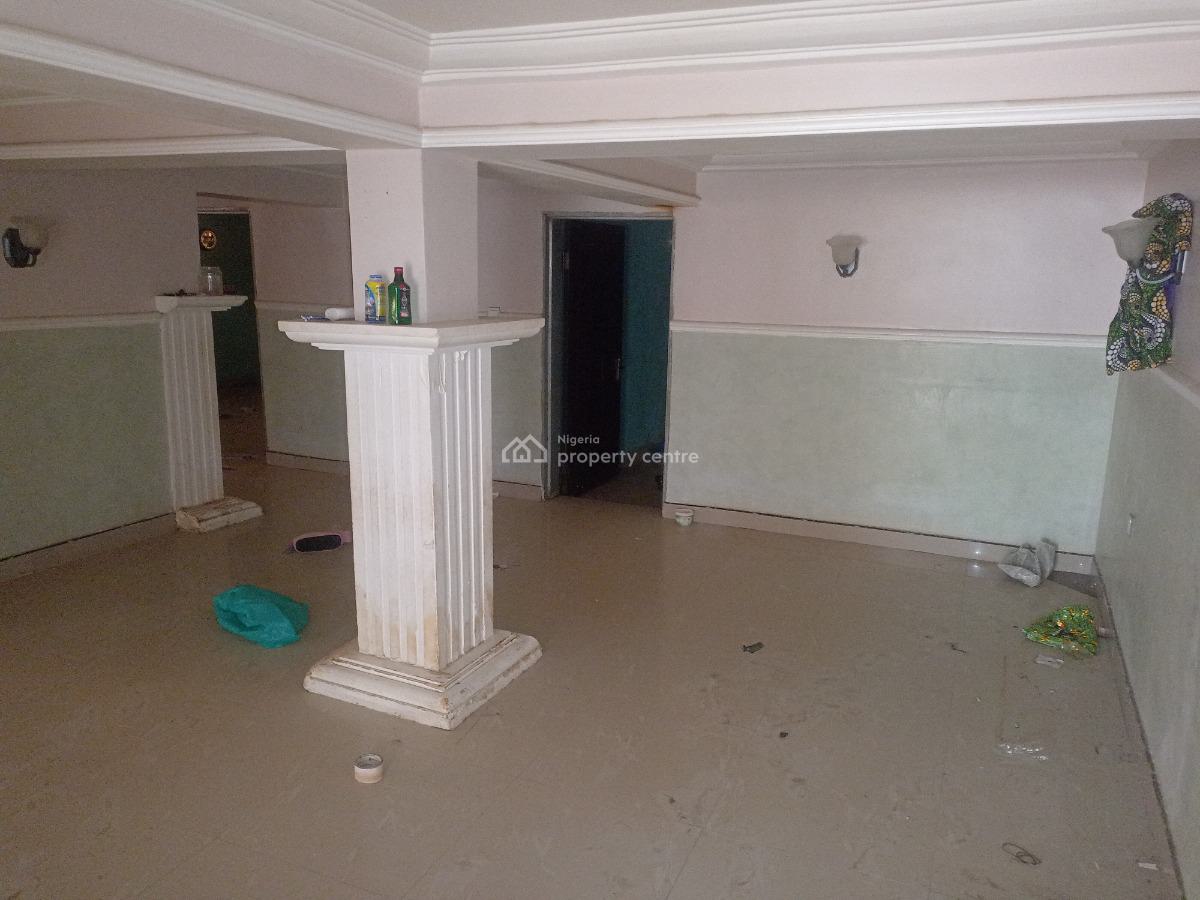 Standard 2 Bedroom Flat, R.s. Tahir Street, Opposite Earthpoint, Life Camp, Abuja, Flat / Apartment for Rent