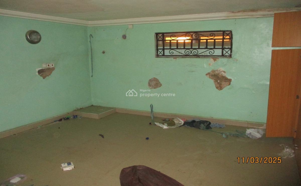 Standard 2 Bedroom Flat, R.s. Tahir Street, Opposite Earthpoint, Life Camp, Abuja, Flat / Apartment for Rent