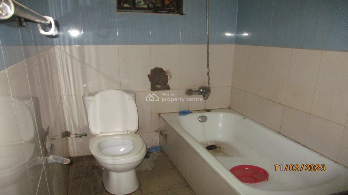 Standard 2 Bedroom Flat, R.s. Tahir Street, Opposite Earthpoint, Life Camp, Abuja, Flat / Apartment for Rent