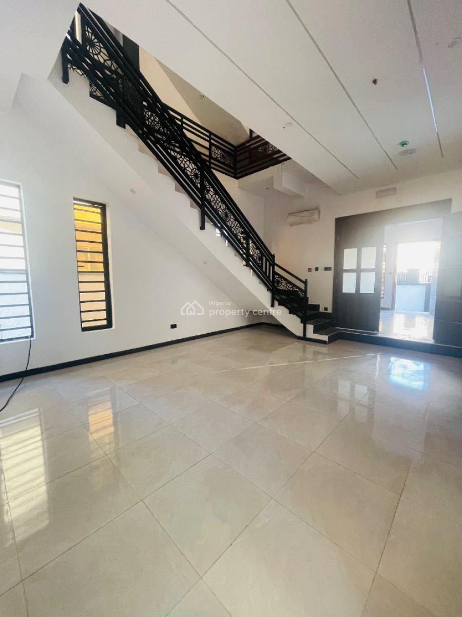 Screaming Luxury 6 Bedroom Fully Detached Duplex Plus Bq, Gra Phase 2, Magodo, Lagos, Detached Duplex for Sale