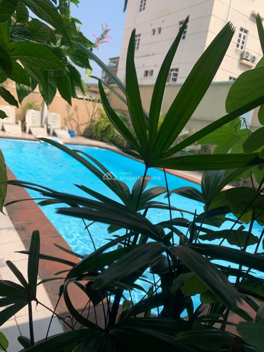 Luxury 3 Bedroom Ensuite Flat with Bq, Ample Grounds and Pool., Shonibare Estate, Ikeja Gra, Ikeja, Lagos, Flat / Apartment for Rent