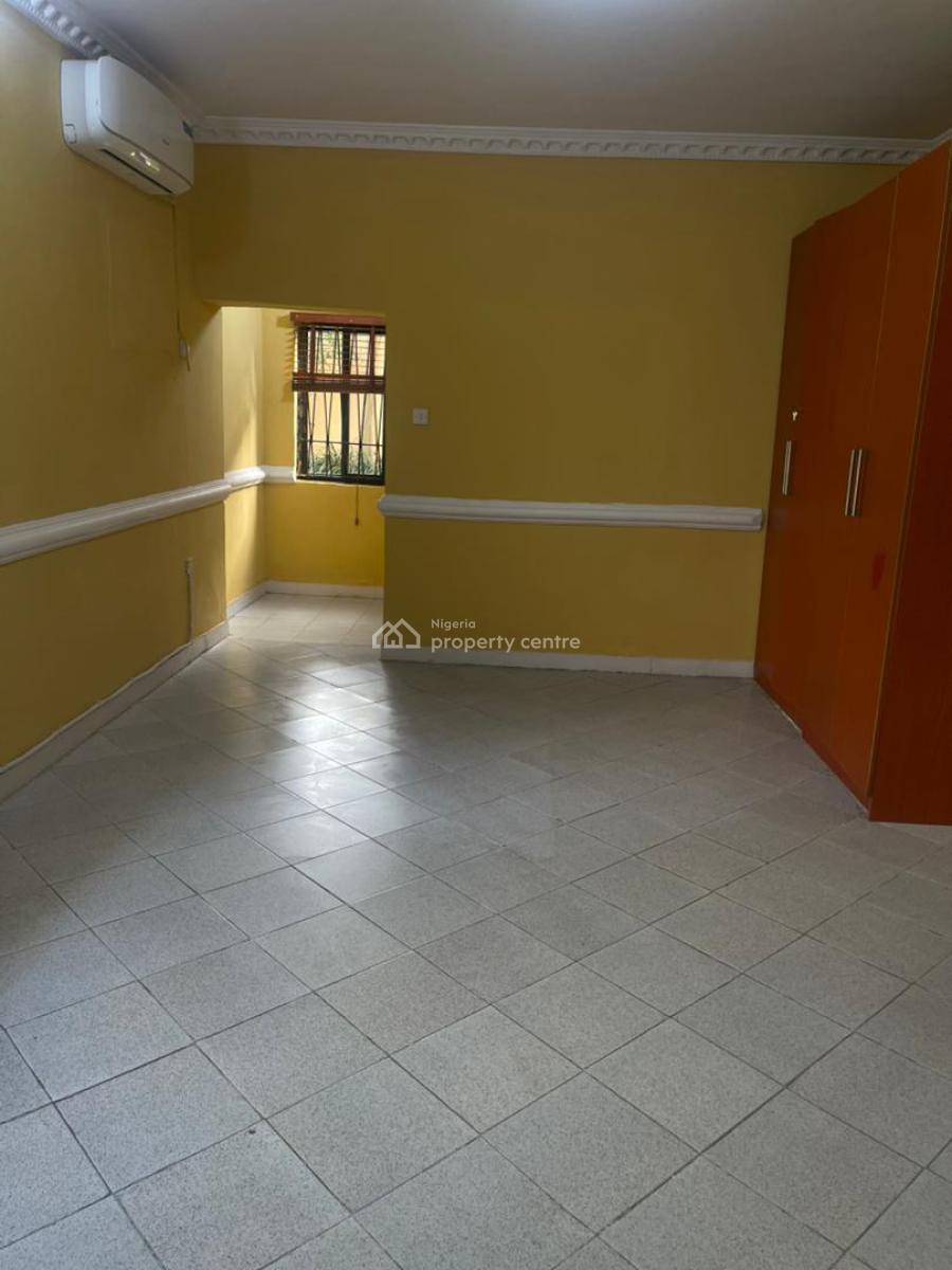 Luxury 3 Bedroom Ensuite Flat with Bq, Ample Grounds and Pool., Shonibare Estate, Ikeja Gra, Ikeja, Lagos, Flat / Apartment for Rent