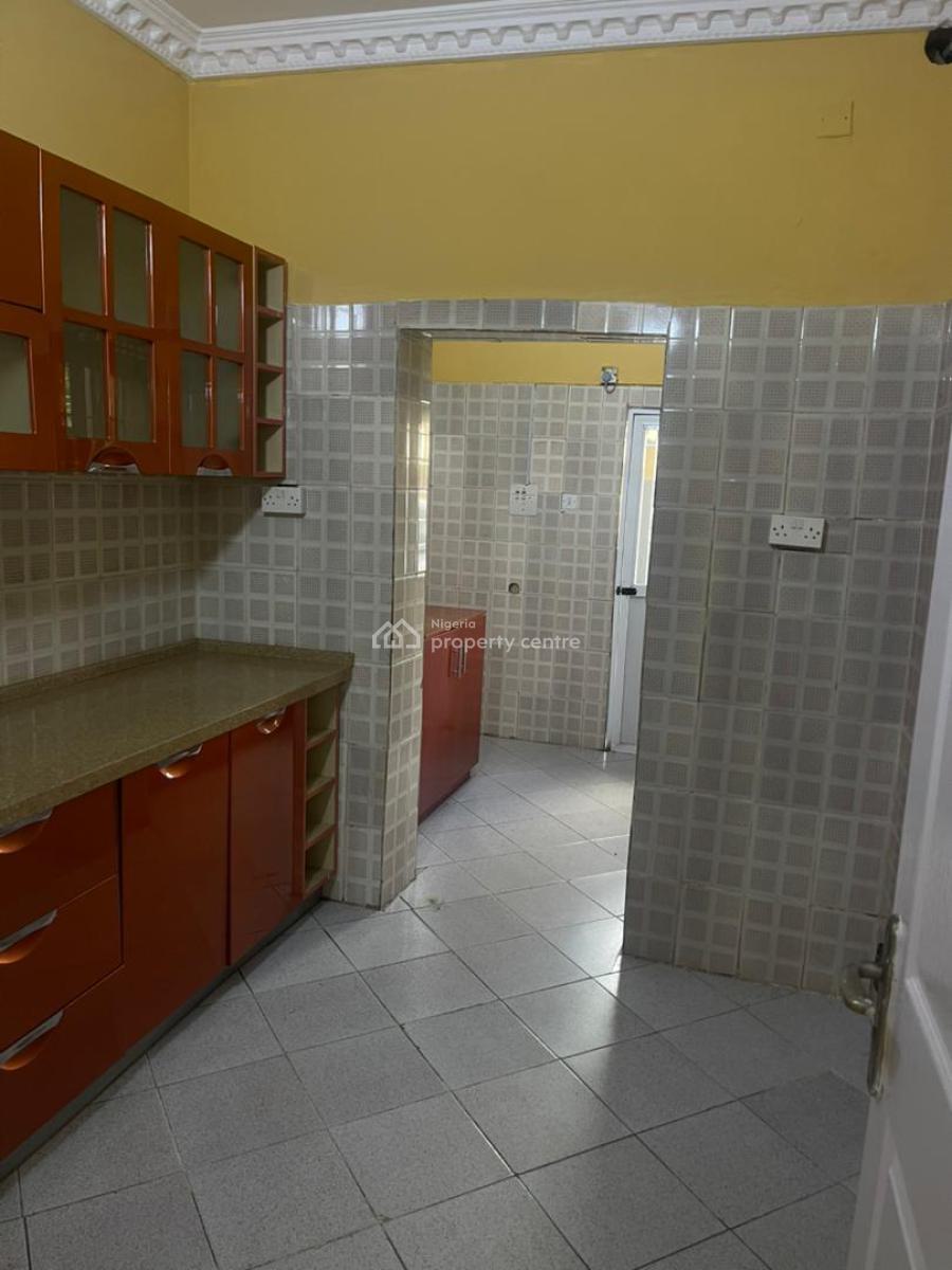 Luxury 3 Bedroom Ensuite Flat with Bq, Ample Grounds and Pool., Shonibare Estate, Ikeja Gra, Ikeja, Lagos, Flat / Apartment for Rent