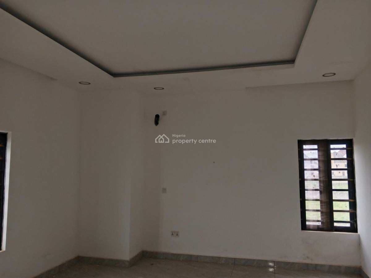 Luxury 3 Bedrooms, Beside Dunamis, Lugbe District, Abuja, Terraced Duplex for Rent
