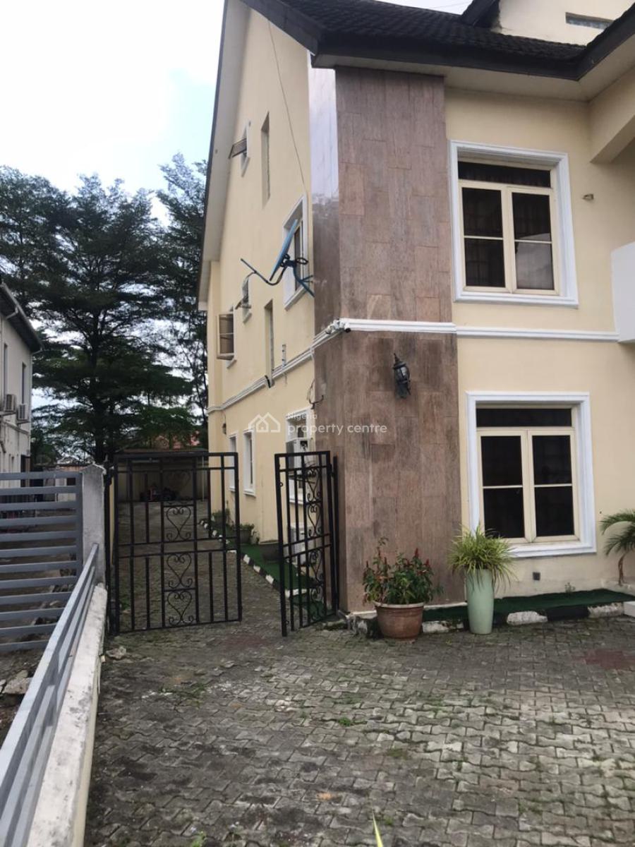 Luxury 5-bedroom Duplex, Carlton Gate Estate, Chevron Drive, Lekki, Lagos, Detached Duplex for Sale
