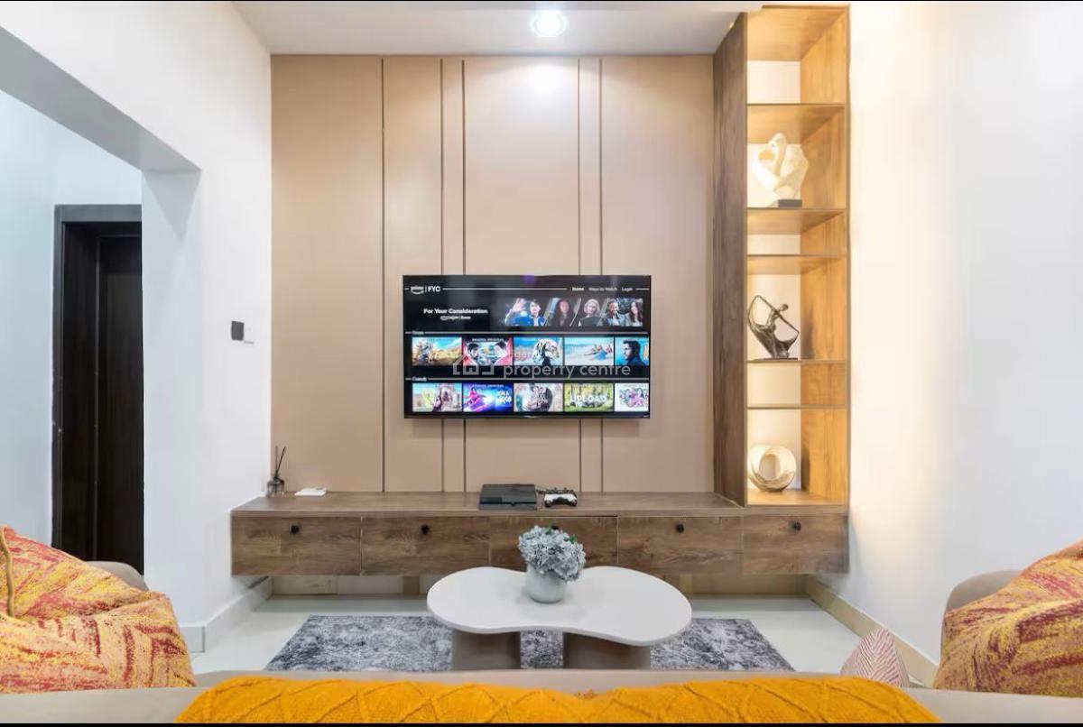 Luxury 1  Bedroom with Ps4, Lekki Phase 1, Lekki, Lagos, Flat / Apartment Short Let