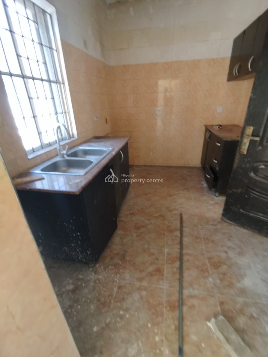 Newly Built 2 Bedroom Flats  All Ensuite, Lekki Phase 1, Lekki, Lagos, Flat / Apartment for Rent