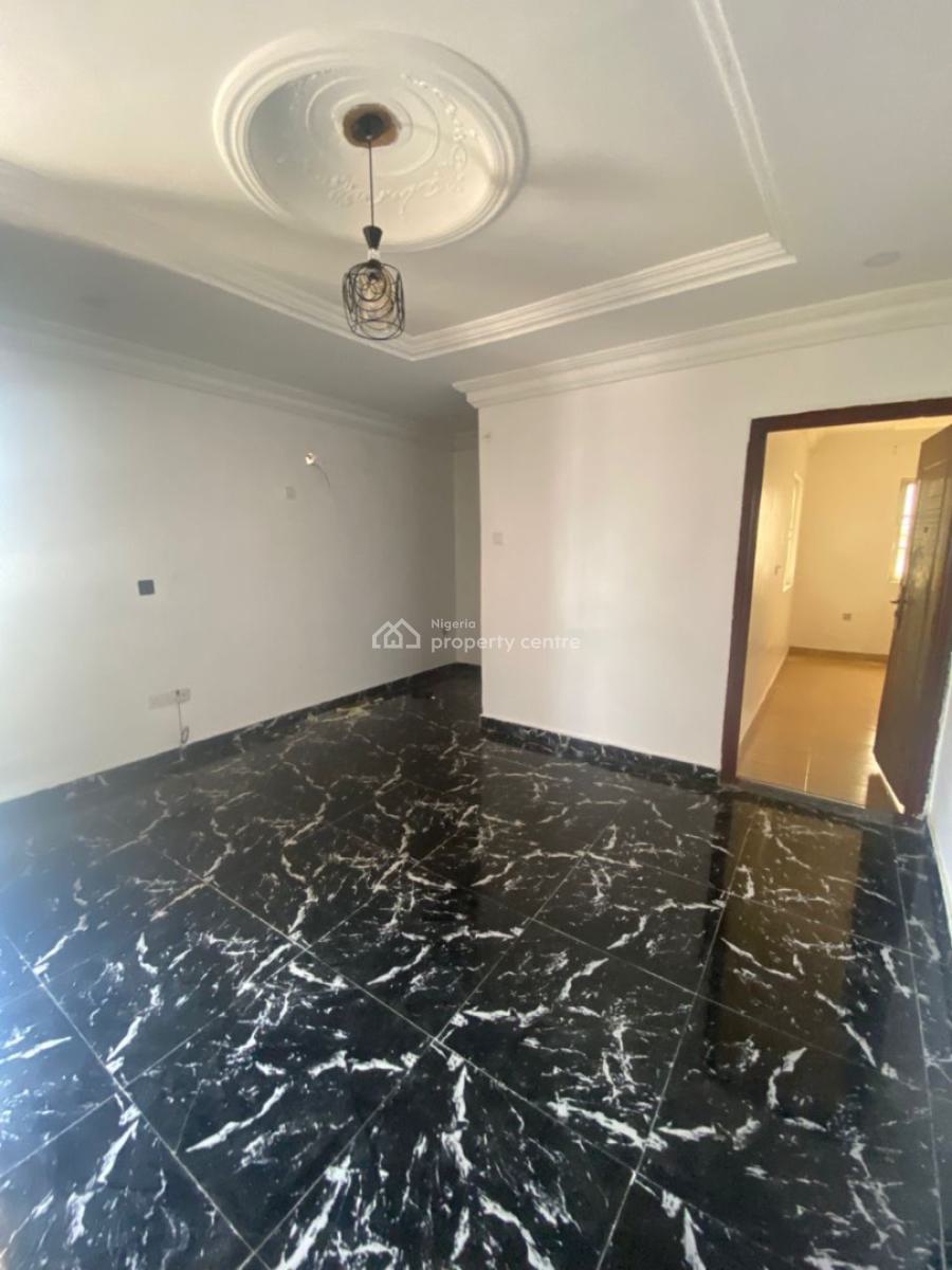 Newly Listed 2 Bedroom Apartment, Ologolo, Lekki, Lagos, Flat / Apartment for Rent