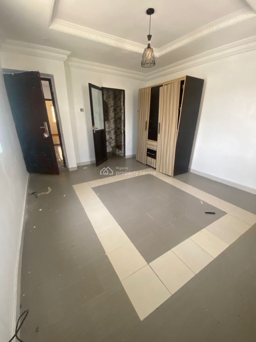 Newly Listed 2 Bedroom Apartment, Ologolo, Lekki, Lagos, Flat / Apartment for Rent
