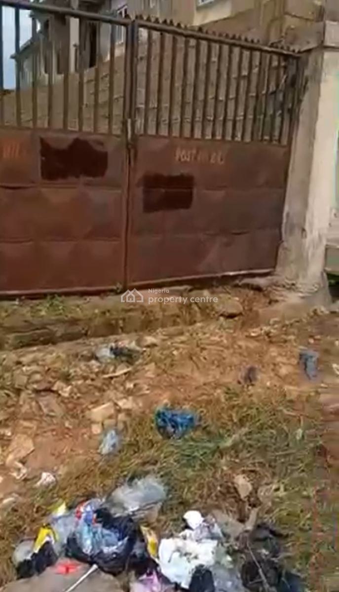 Need Renovation 4 Units of 3 Bedroom Flat Apartment, Kajola, Ibadan, Oyo, Flat / Apartment for Sale