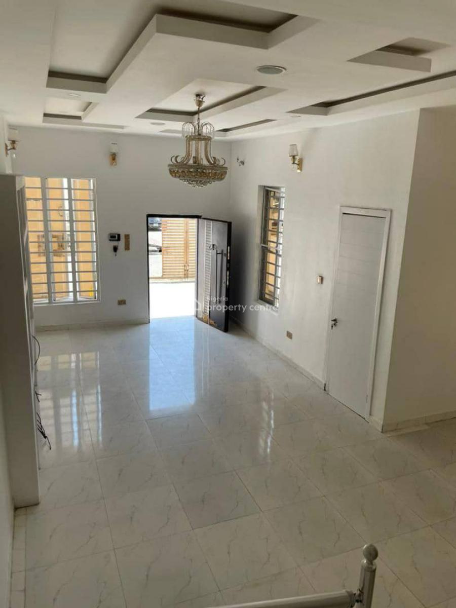 Clean 4 Bedroom Semi Detached Duplex, Chevron, Lekki, Lagos, Semi-detached Duplex for Rent