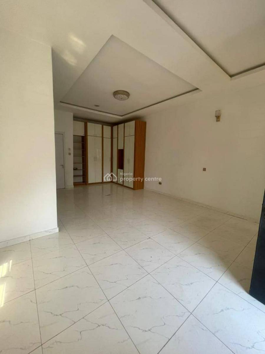 Clean 4 Bedroom Semi Detached Duplex, Chevron, Lekki, Lagos, Semi-detached Duplex for Rent