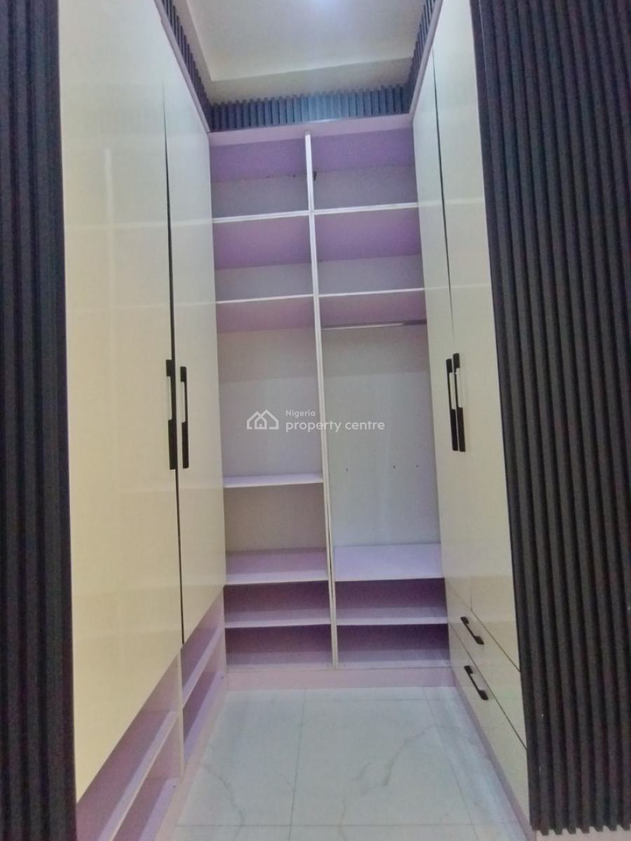 5 Bedrooms Luxury Built Fully Detached Duplex, Ago Palace, Isolo, Lagos, Detached Duplex for Sale