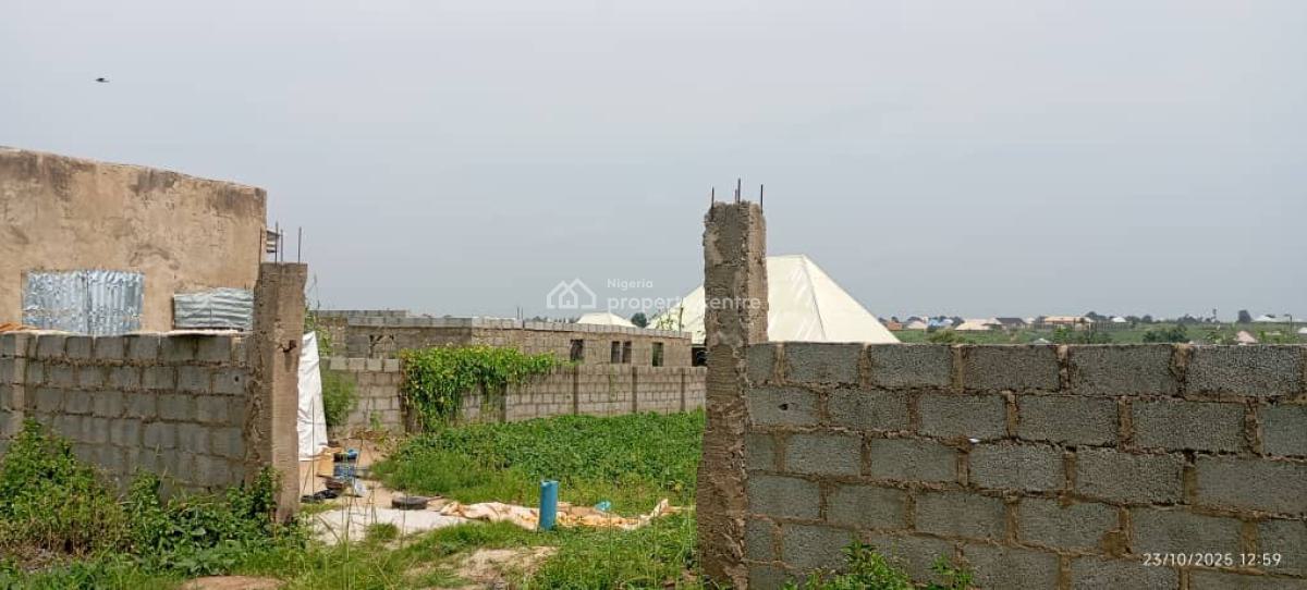 a 6,000sqm Fenced Round Estate Land Is Available, Ado, Karu, Nasarawa, Residential Land for Sale