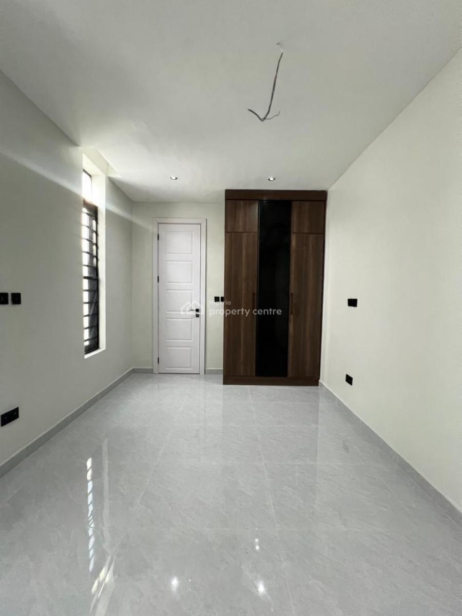 5bedrooms Fully-detached Duplex with Bq, 2nd Toll, Lekki, Lagos, Detached Duplex for Sale