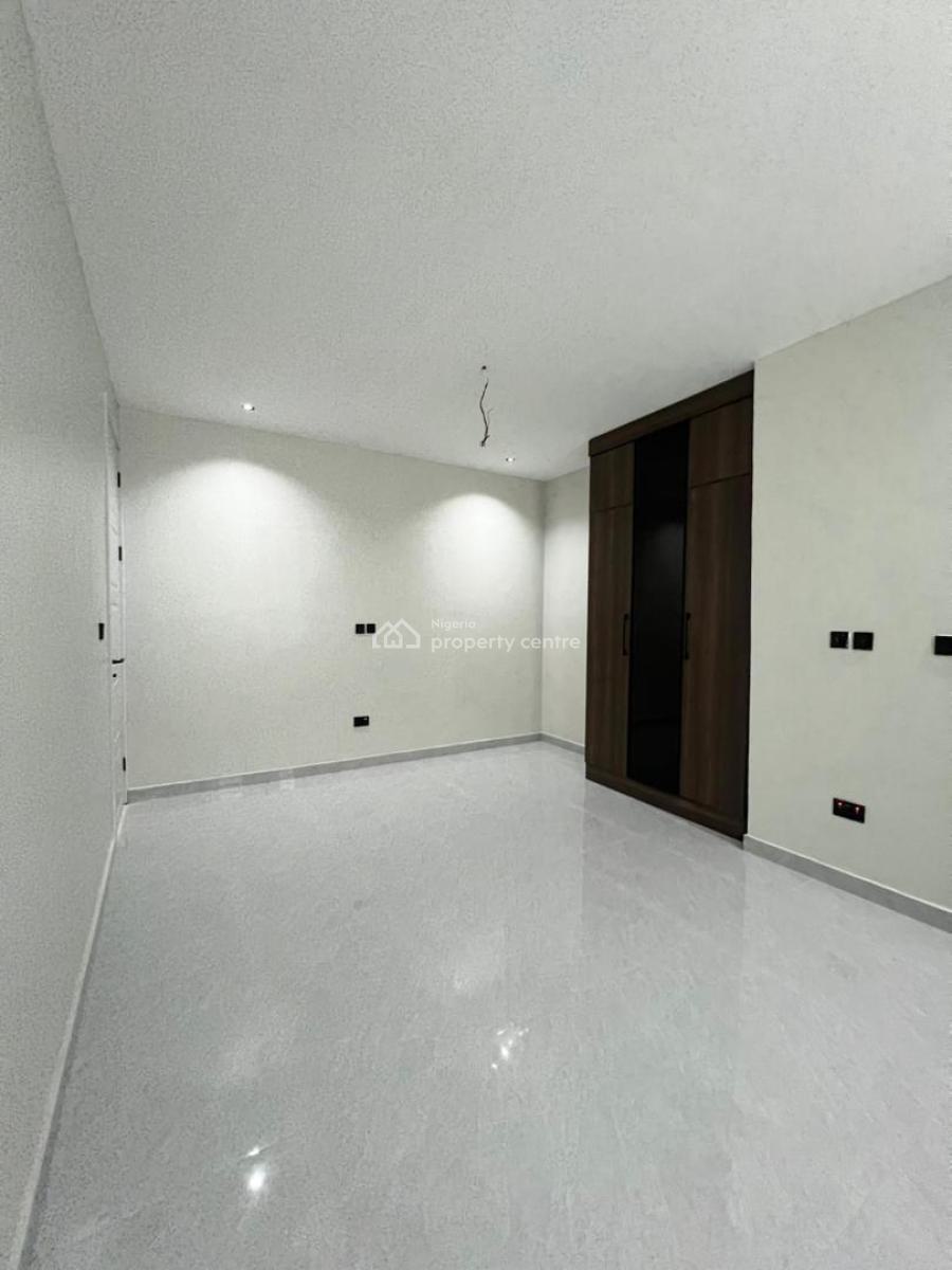 5bedrooms Fully-detached Duplex with Bq, 2nd Toll, Lekki, Lagos, Detached Duplex for Sale
