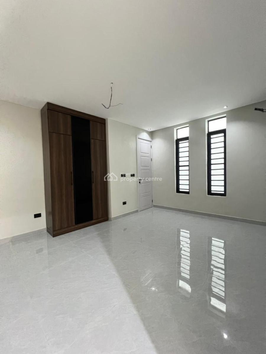 5bedrooms Fully-detached Duplex with Bq, 2nd Toll, Lekki, Lagos, Detached Duplex for Sale