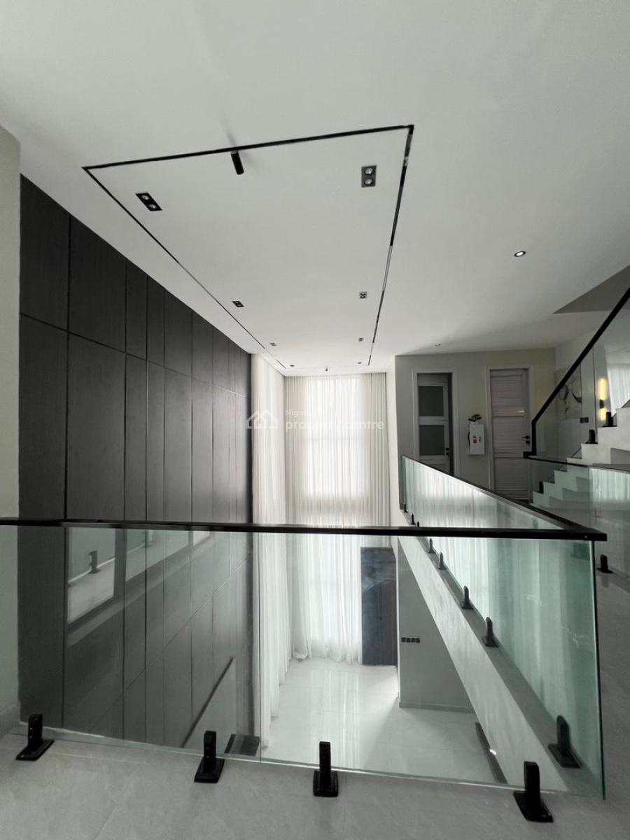 5bedrooms Fully-detached Duplex with Bq, 2nd Toll, Lekki, Lagos, Detached Duplex for Sale